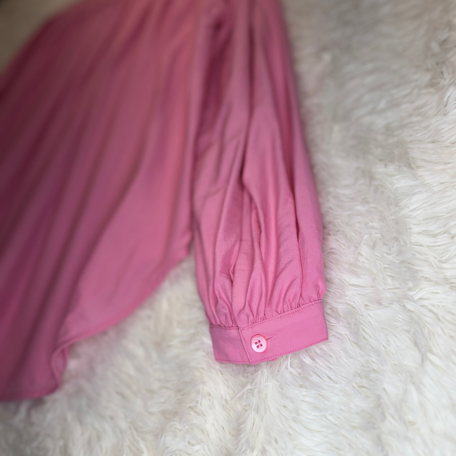 Nwt Mo&Co. Pink Pleated Back Hidden Button Down Shirt Size M — image 7 of 8